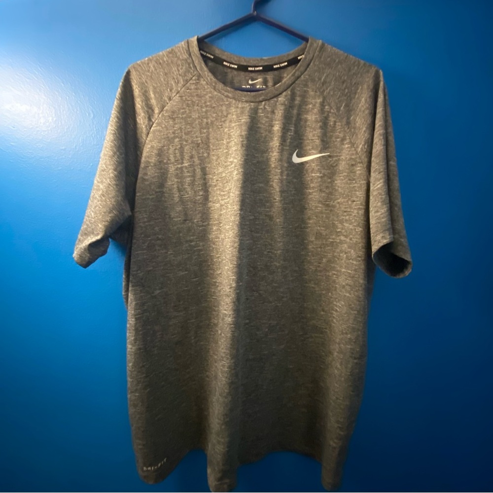 Nike dri fit uv protection work out gray xl shirt